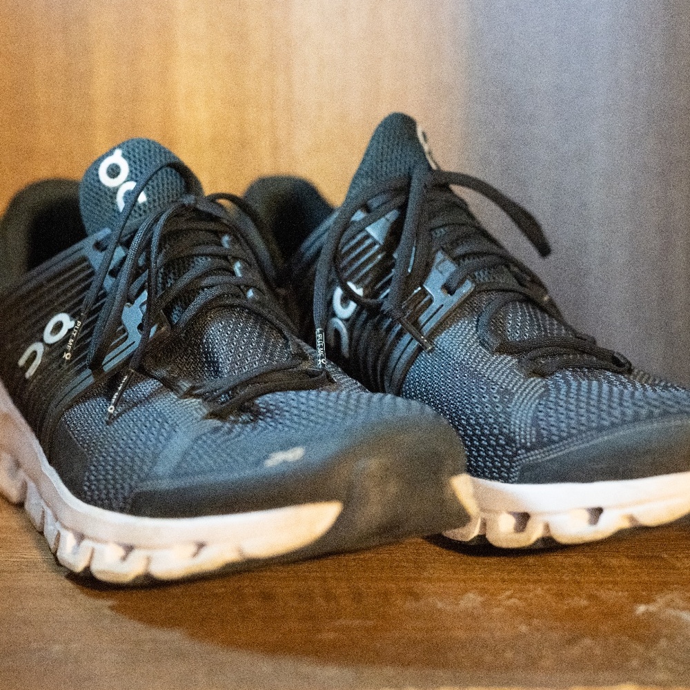 On Cloud Helion Cloudtec Mens 10.5 Running Shoes - image 1